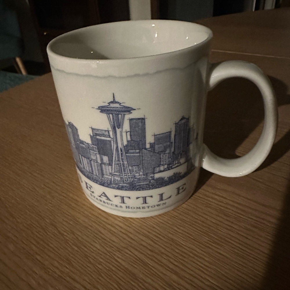 Starbucks White and Blue Seattle Skyline Mug